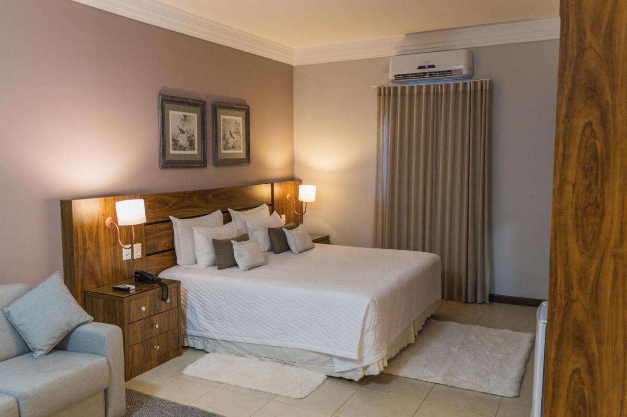 Jr Hotel Marilia Luaran gambar