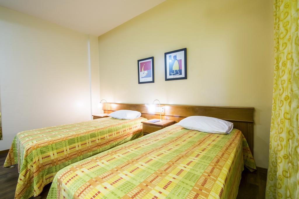 Jr Hotel Marilia Bilik gambar