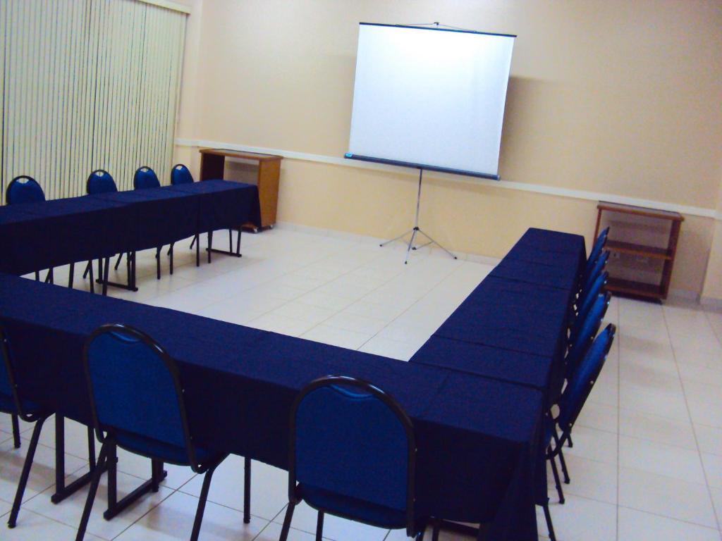 Jr Hotel Marilia Luaran gambar