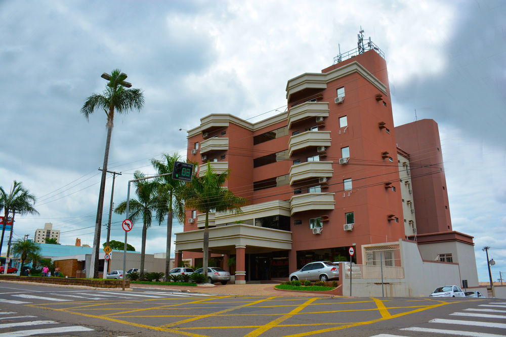 Jr Hotel Marilia Luaran gambar