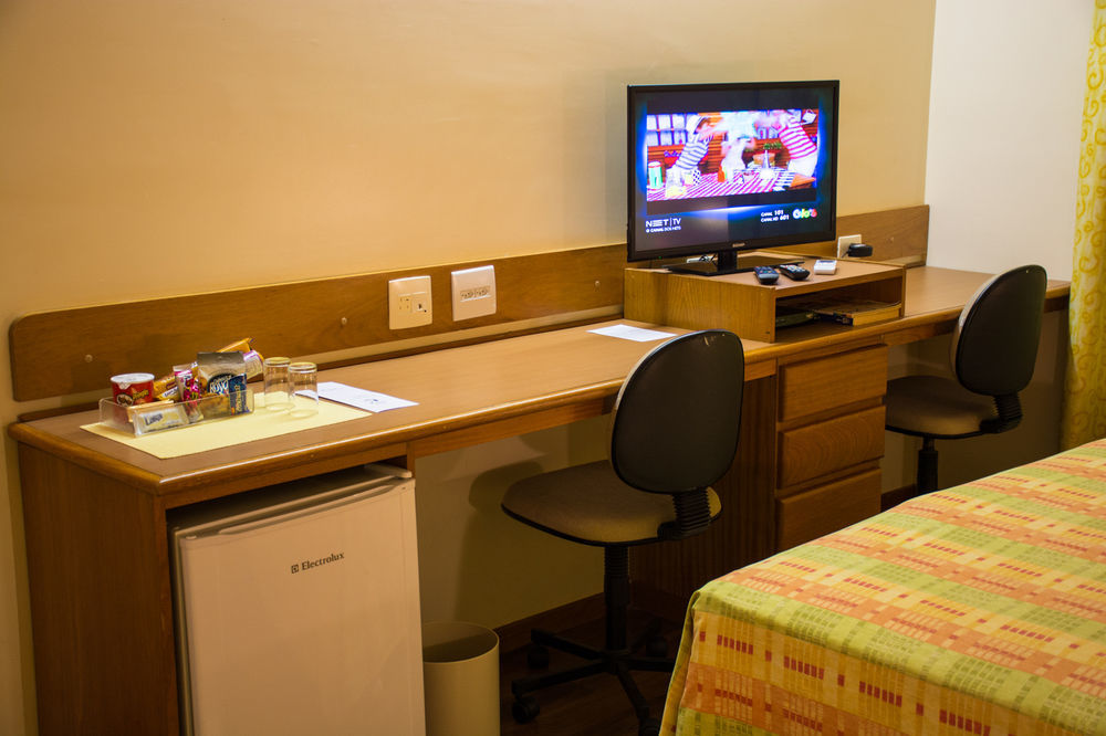 Jr Hotel Marilia Luaran gambar
